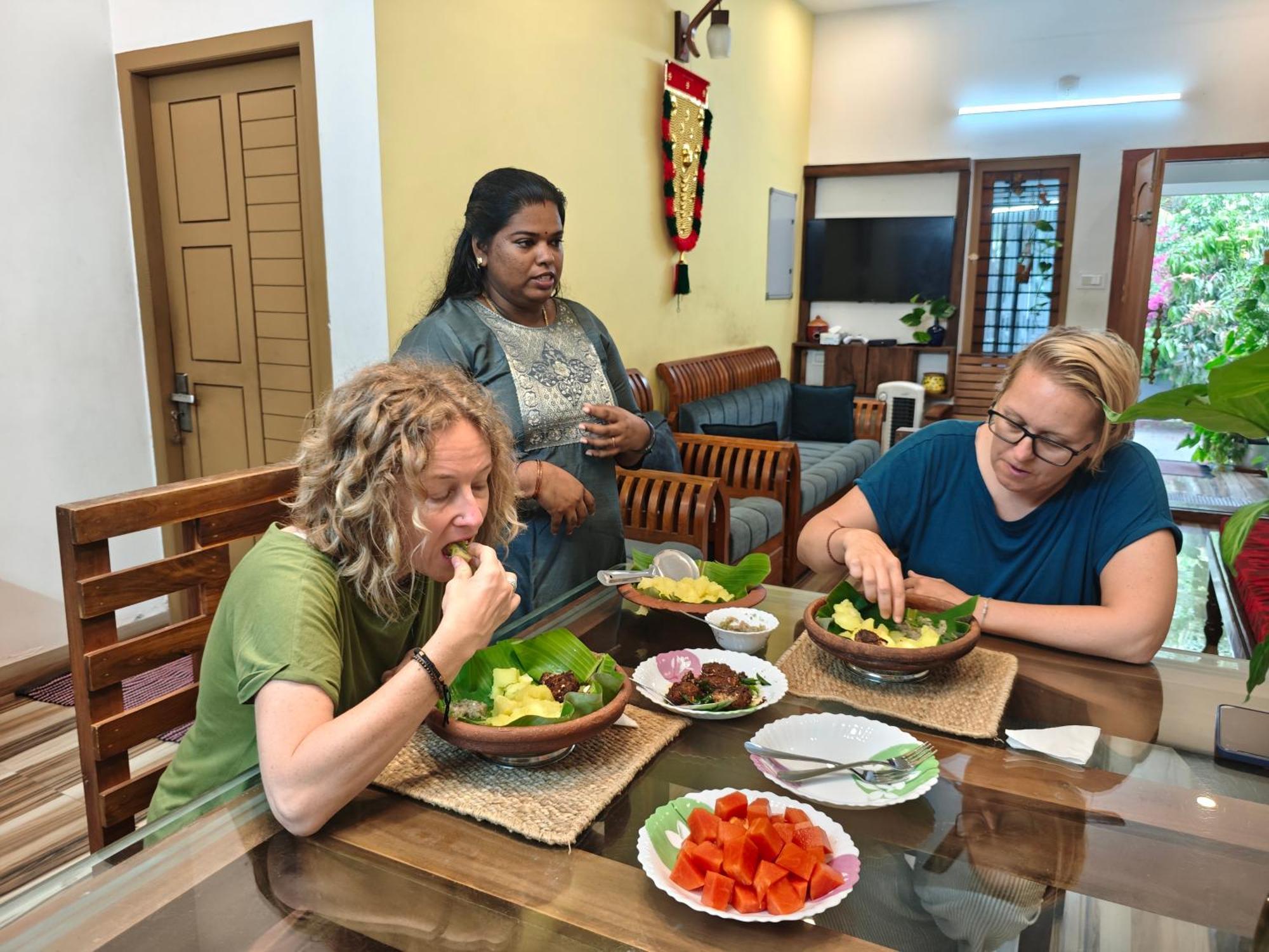 Oyster Marris Homestays 特里凡得琅 外观 照片