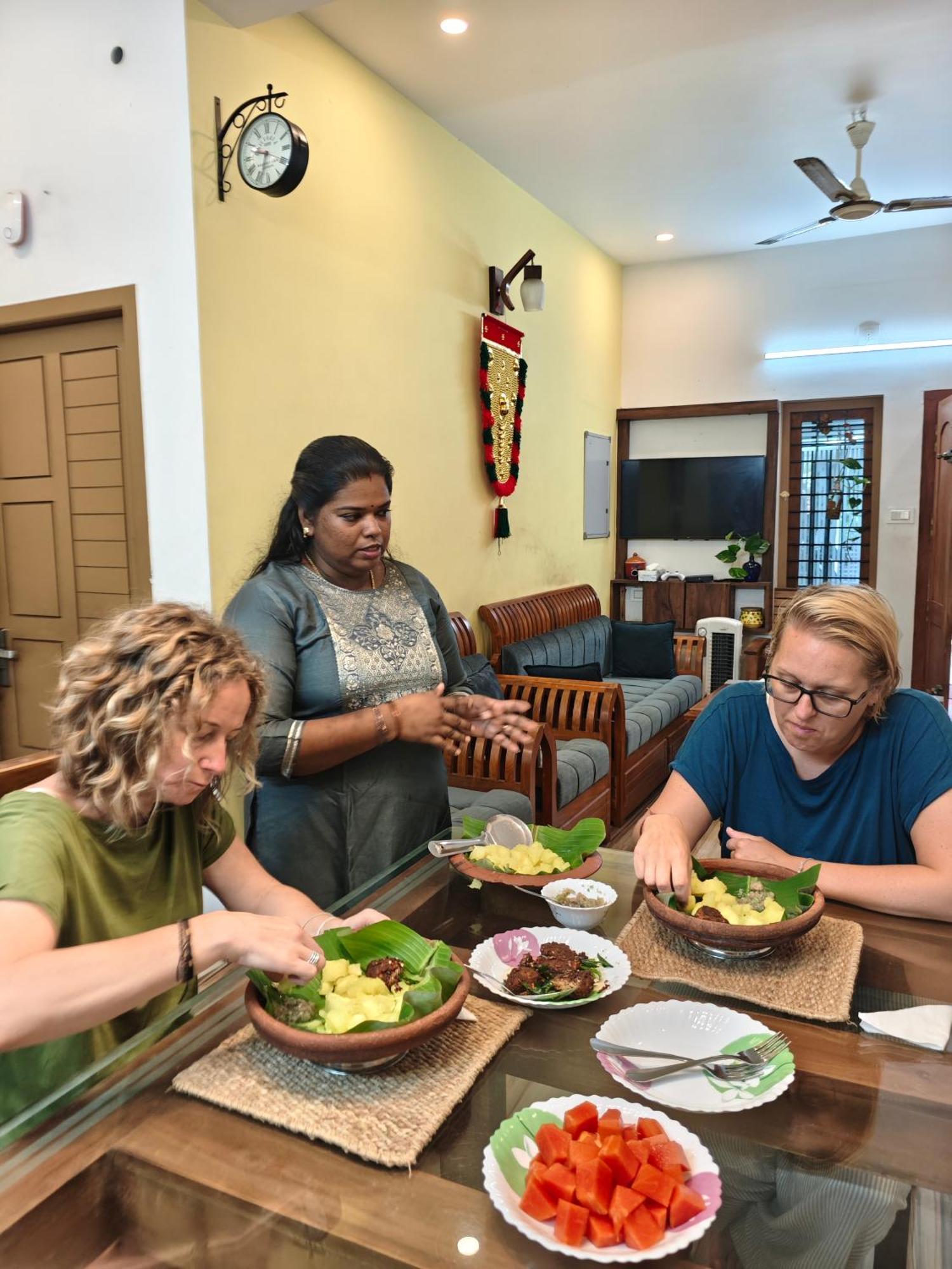 Oyster Marris Homestays 特里凡得琅 外观 照片